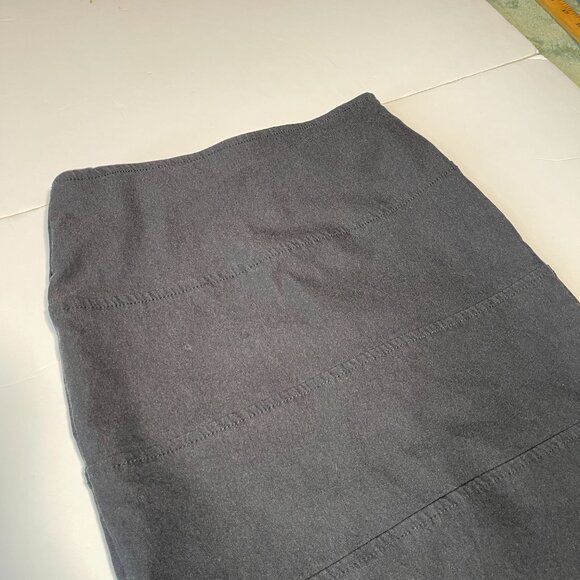 Dynamite Black Pencil Skirt With Hem Details Size 0 - Picture 3 of 8